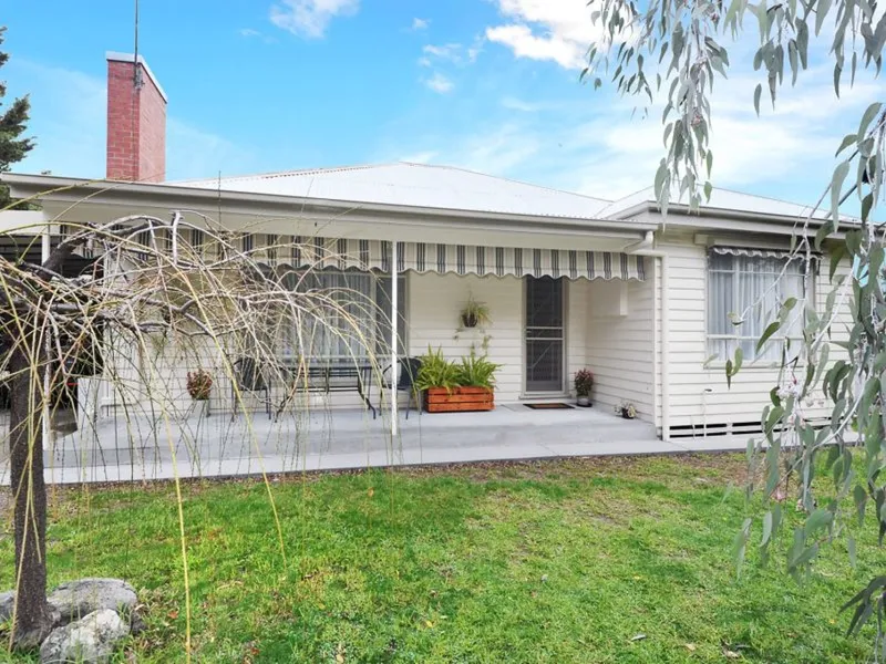 PICTURE PERFECT AND SO MUCH SPACE