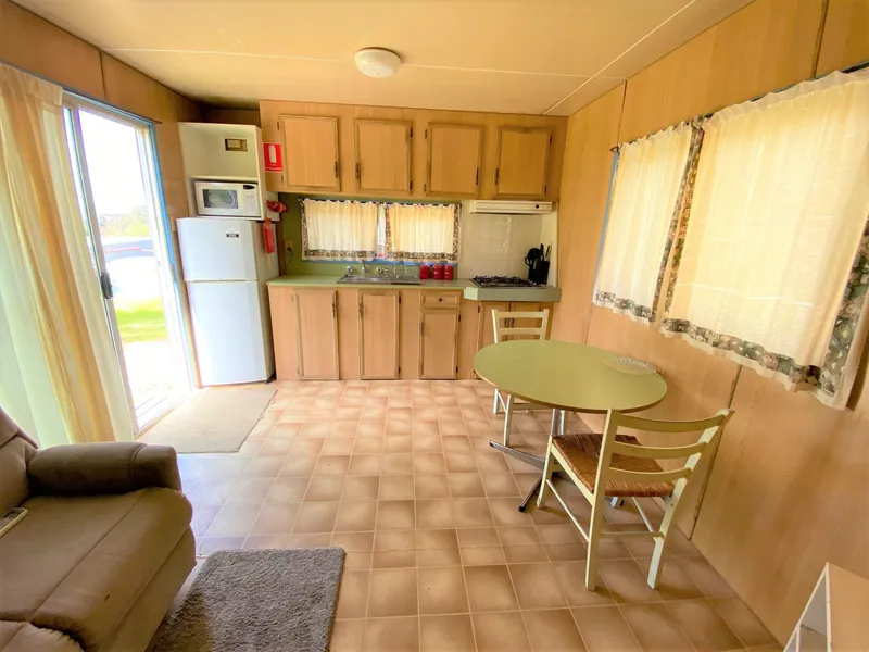 Fully self-contained cabin TO LET