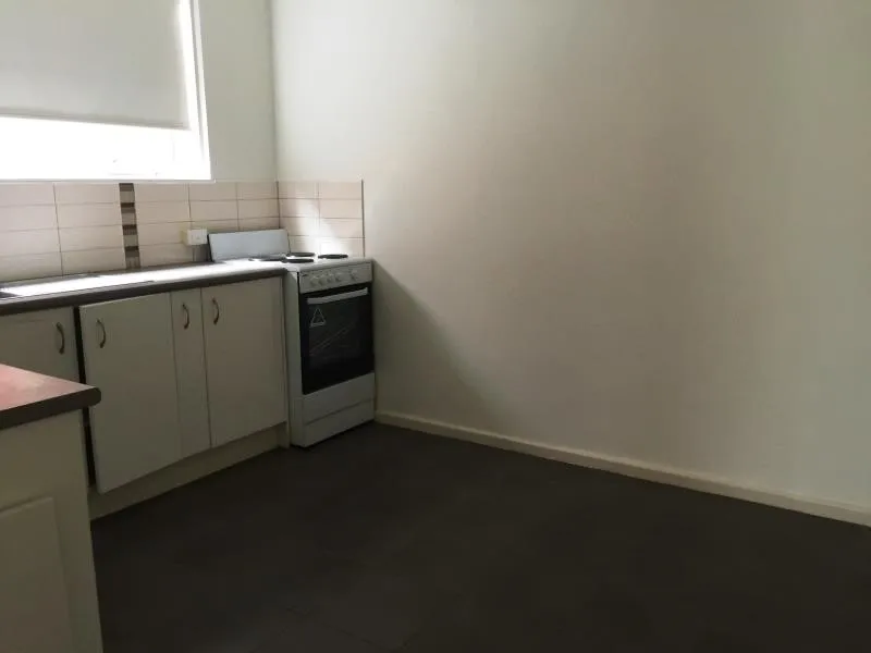 Secure spacious ground floor apartment