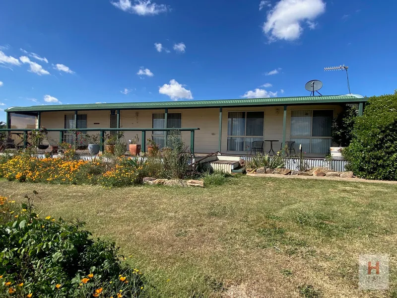 Large Family Home Available in Adaminaby
