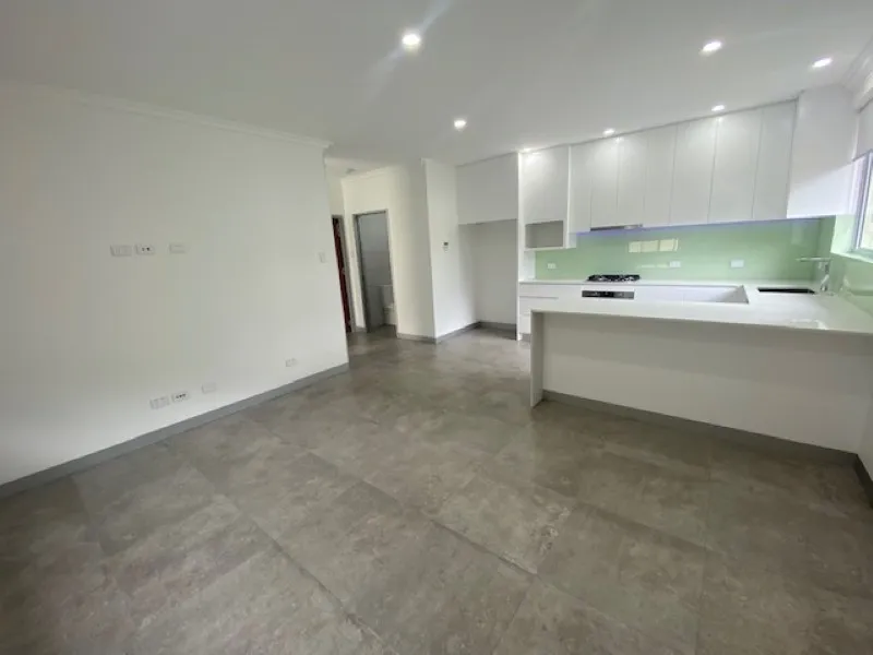 Brand New Ultra Modern Granny Flat Includes Water, Electricity & Gas!