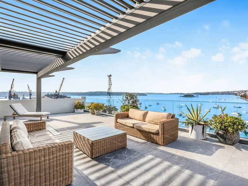 Harbourfront Penthouse Architecturally Designed