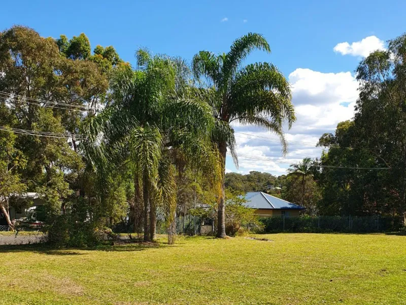 Life on the Bay and Close to the Ferry Terminal