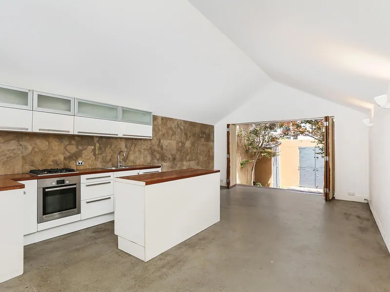 Pet Friendly Home in Ideal Location