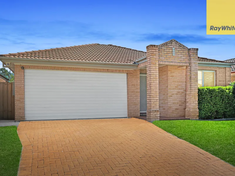 Beautiful & Well Presented 4 Bedroom Home