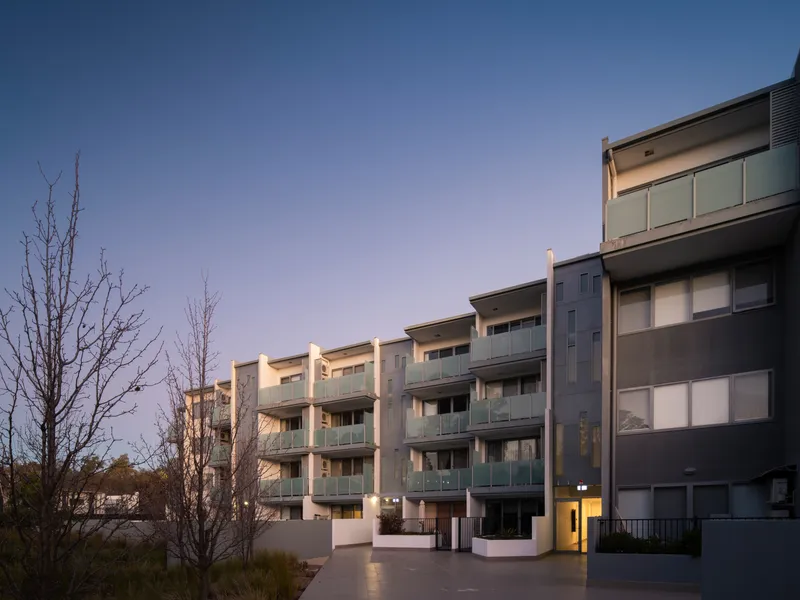 Views, Location, Lifestyle!