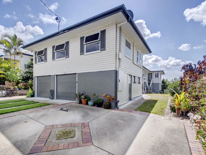 Centrally Located Paddington Unit