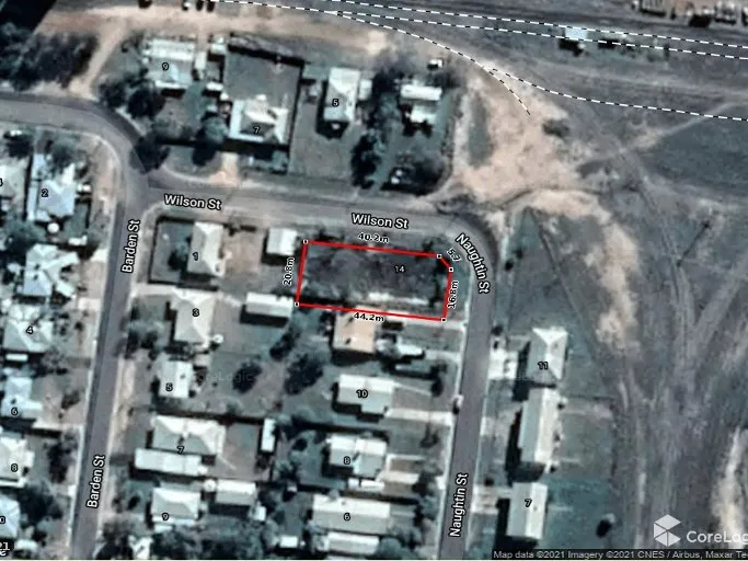 Corner residential block in small country town