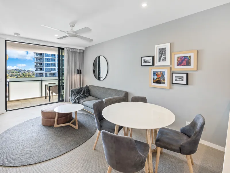 A Lifestyle of Convenience in Every Direction with River views