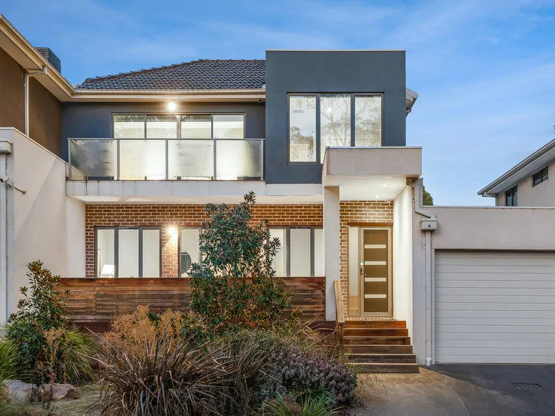 Sophistication, sunshine and stunning park views