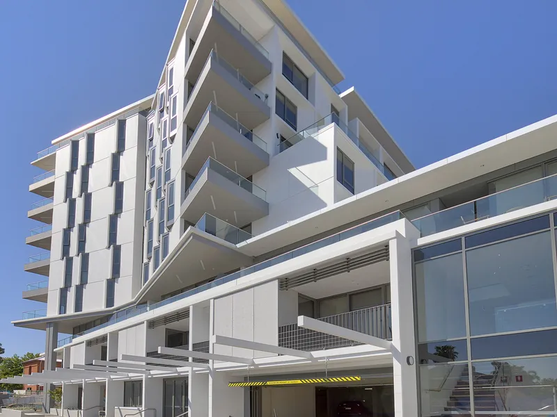 New 3 Bedroom, North Facing, Parkland Views Apartment,