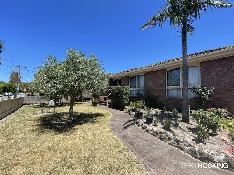 Prized Pennydale Beauty