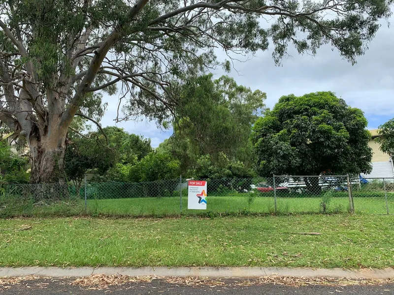 Corner block with waterviews