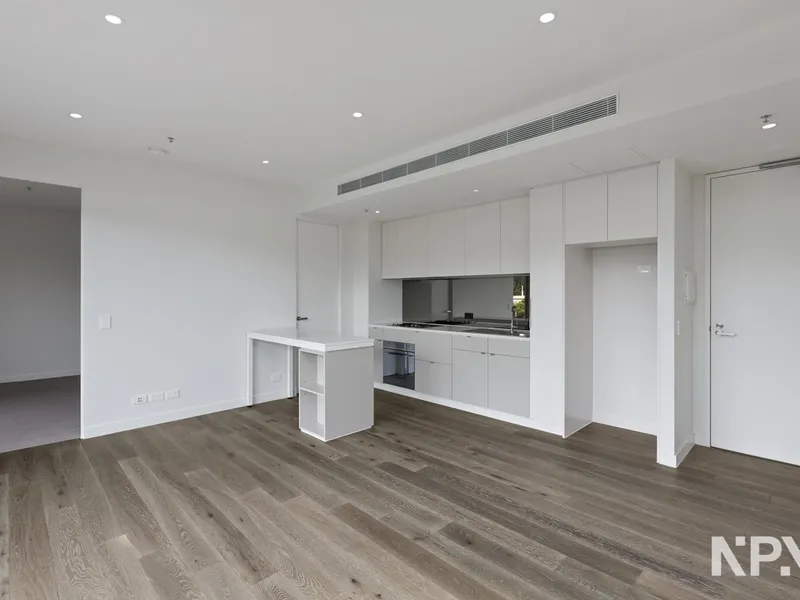 Spacious One Bedroom Apartment, Located In Bawlyn North!