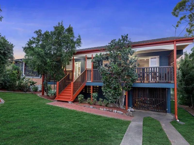 The Ultimate Family Entertainer In Ferny Hills!