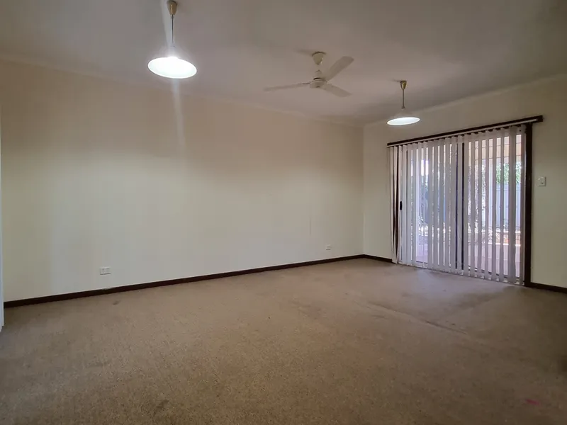 Spacious 4 x 2 family home in Nickol