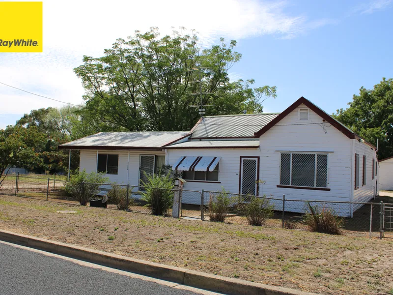 Large 4 Bedroom Home