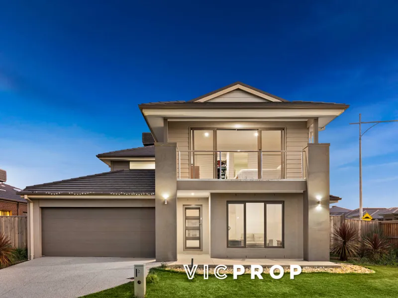 Spacious & Immaculately Presented Family Home