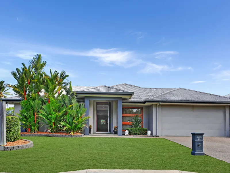 Immaculately Presented Five Bedroom Home!