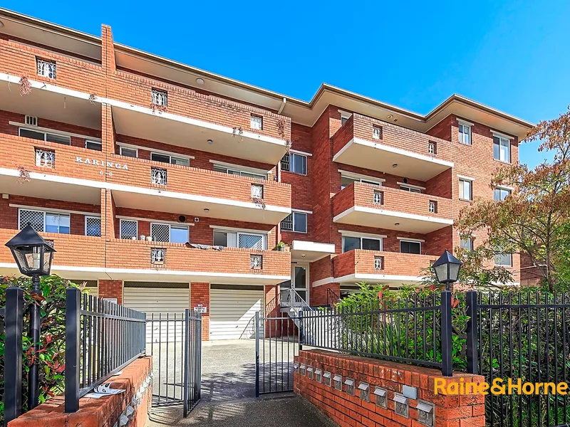 Modern 2 Bedroom Unit | Minutes away from Strathfield Plaza & Station!