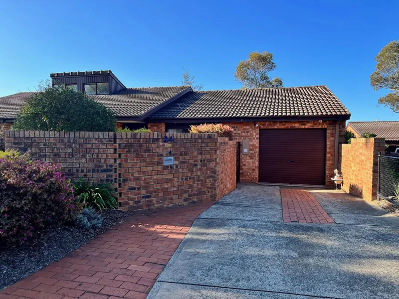 Chic renovated Cook character