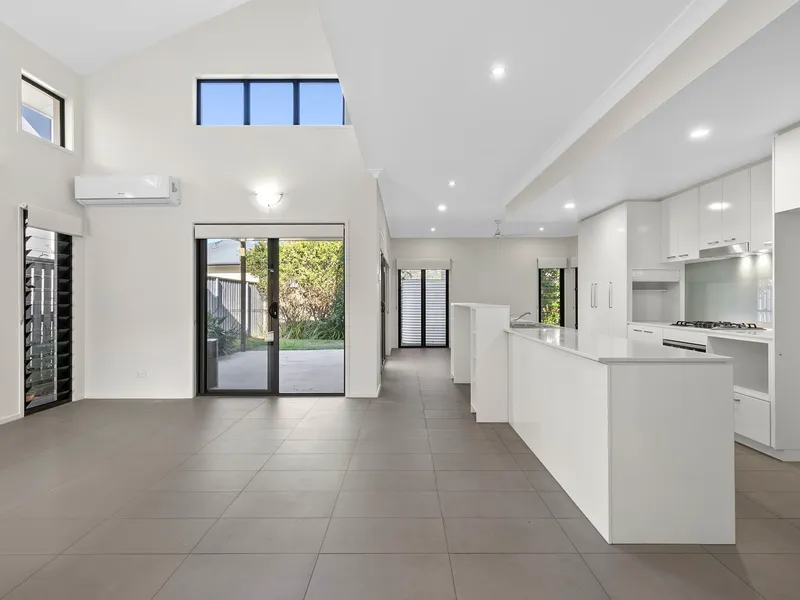 11/57 MOSS ROAD, WAKERLEY