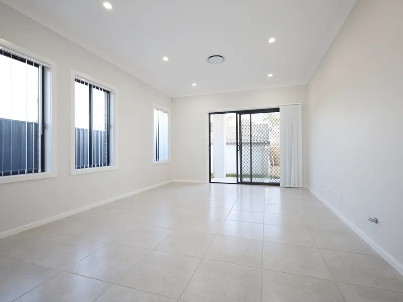 Brand New Home Ready to Move in