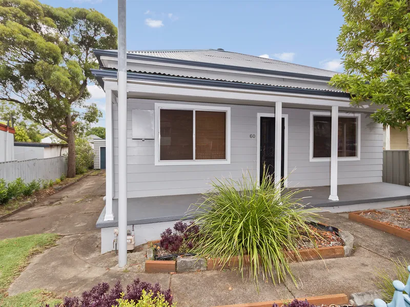 QUINTESSENTIAL TIGHES HILL HOME IN COMMUNITY MINDED SUBURB