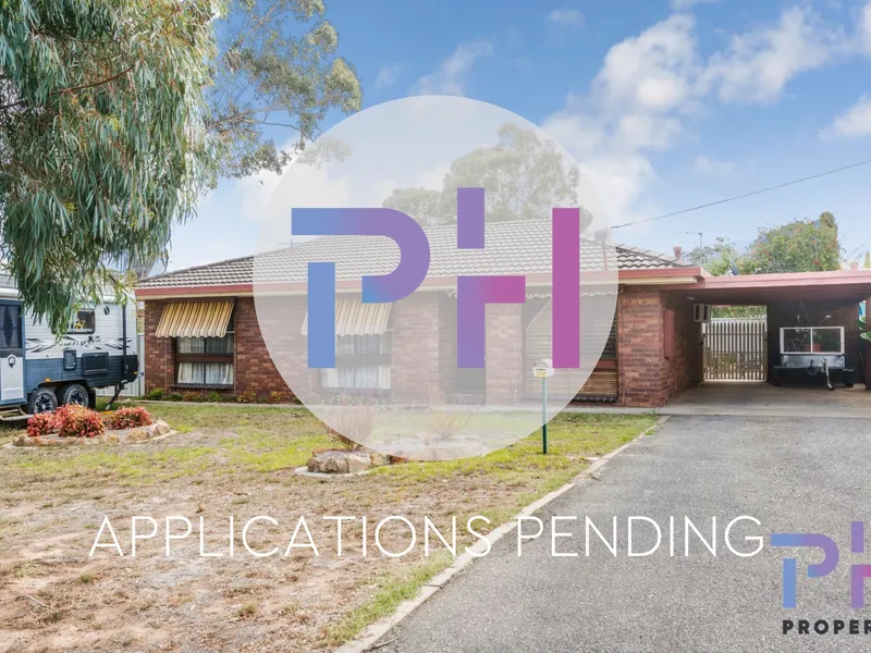 Cosy Neat and Tidy Home