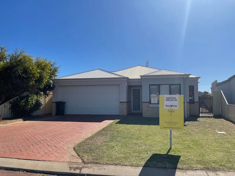 Blue Water Gardens Estate - Damia Circle