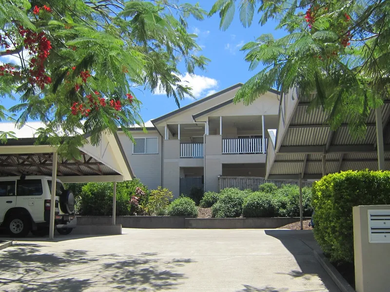 Very Convenient, Low Maintenance and Tidy Two Bedroom