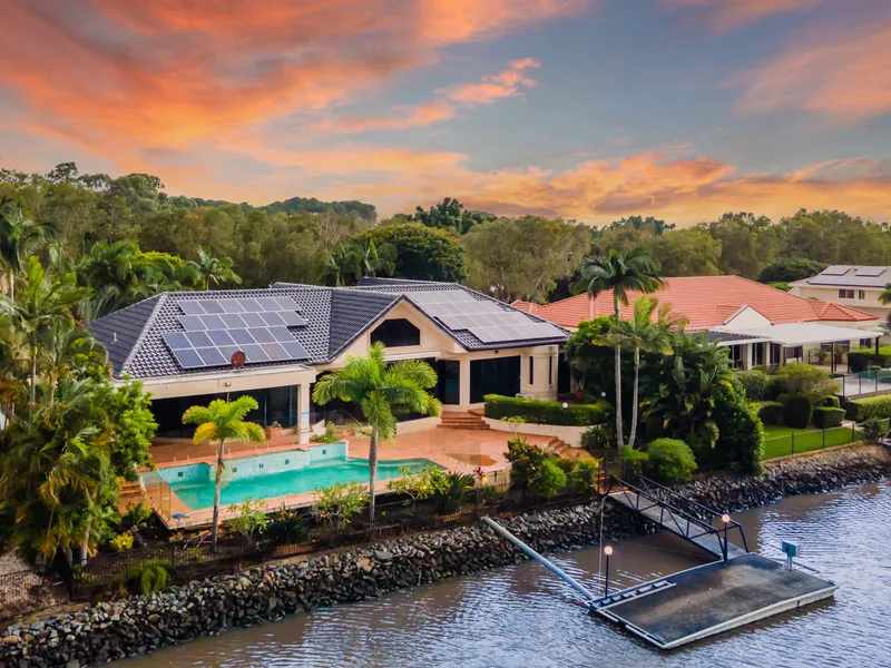 Stunning Waterfront Residence