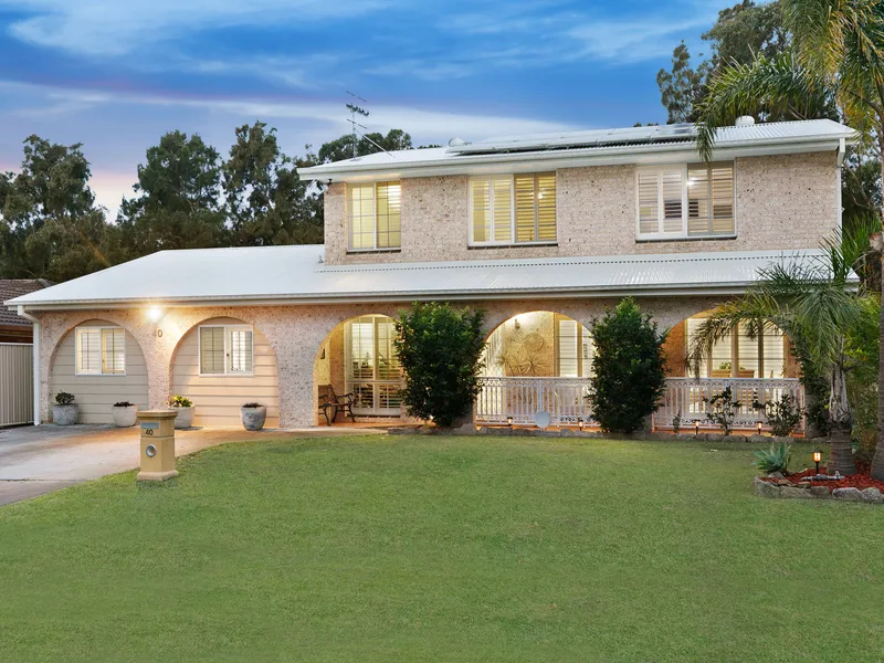 Expansive family home with multiple living and accomodation options plus large private rear studio