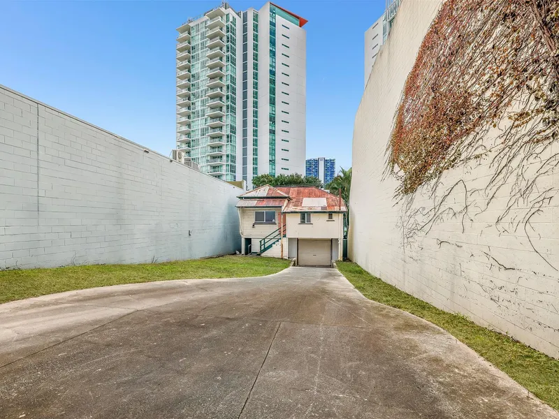 Blue Chip Location - Exciting Opportunity