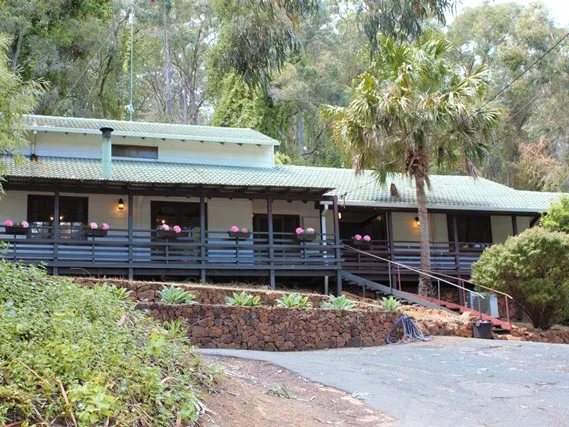 SECOND CHANCE - OPEN WEDS 5.30PM - ORANGE VALLEY COTTAGE