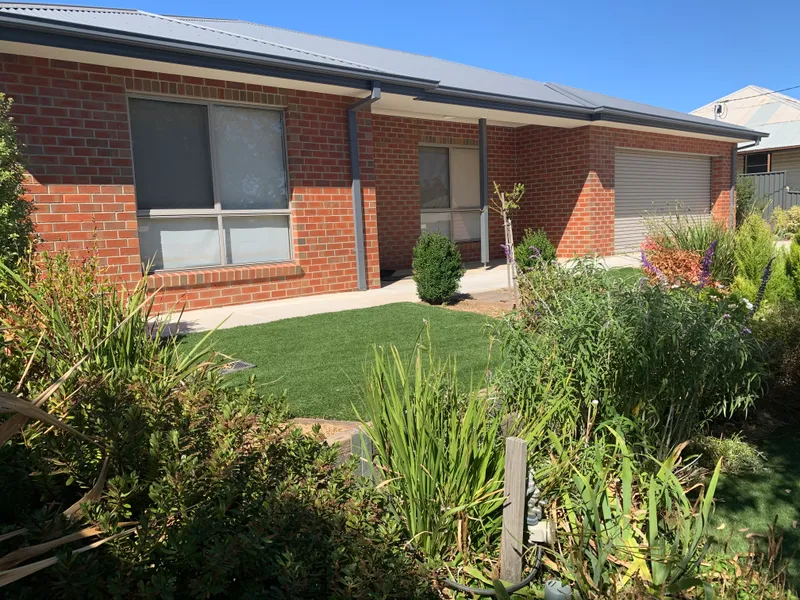 Near new 3 bedroom house