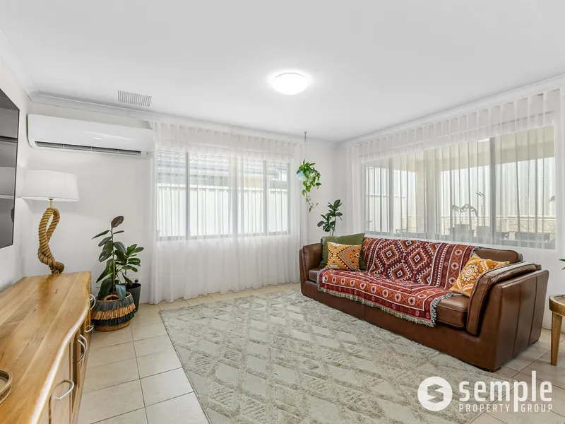 FIRST HOME OPENS Sat 19th Nov 1pm-1:40pm & Sun 20th Nov 12:50pm-1:30pm