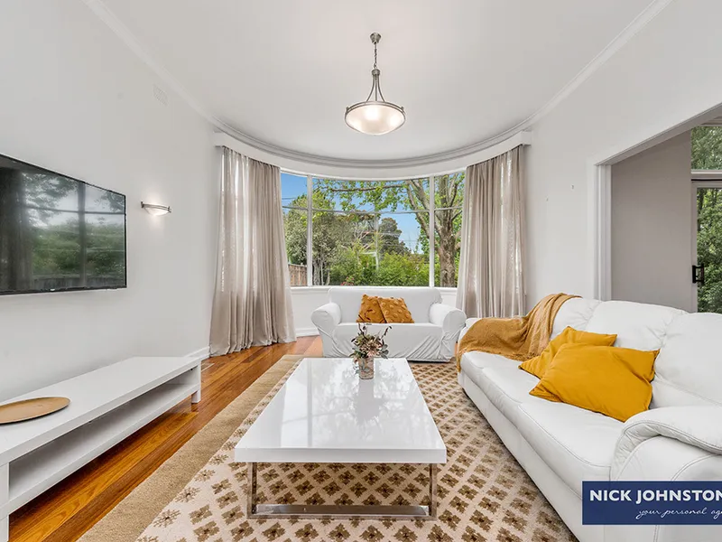 Fully Furnished with Exceptional Space, Light and Location