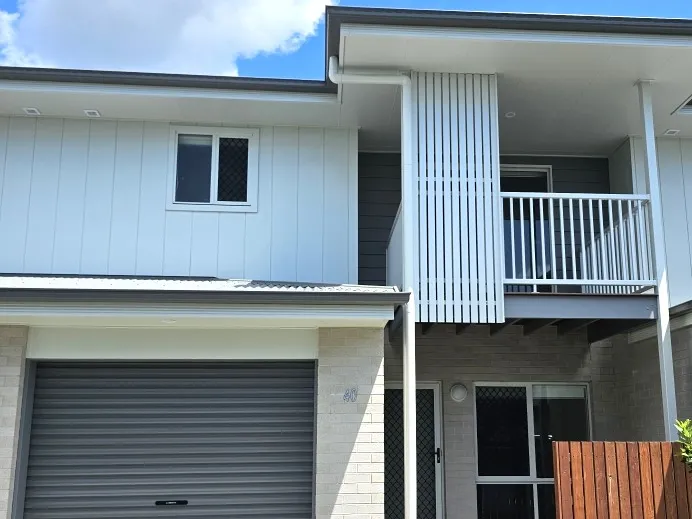 BRAND NEW - 3 BEDROOM TOWNHOUSE - AVAILABLE NOW!