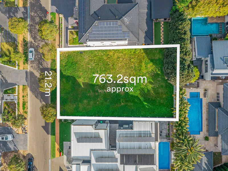 Rare chance to build dream home in exclusive estate