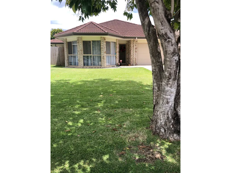 4-bedroom low set at Redbank Plains