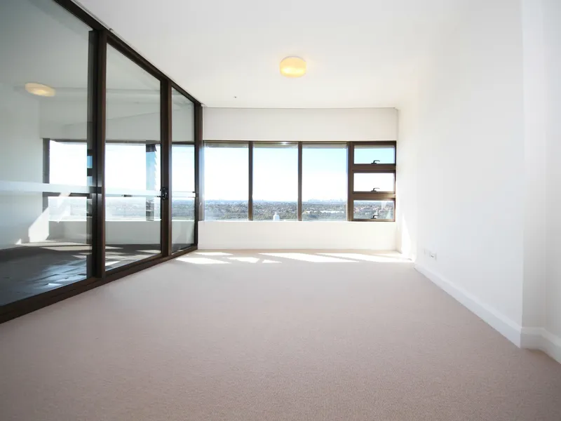 1 Bedroom Apartment with Winter Garden