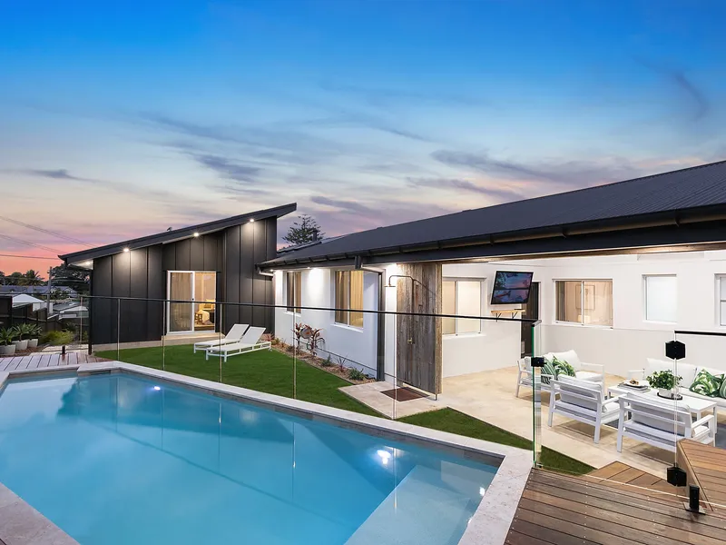 Deluxe family entertainer in a premier setting