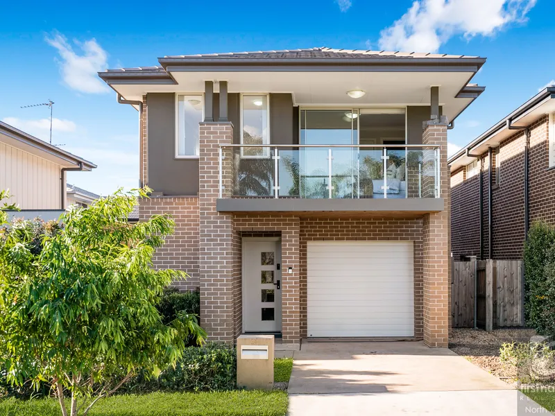 Perfect family home walk to school
