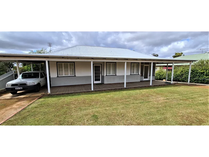 Beautifully Refurbished 4x2 Home