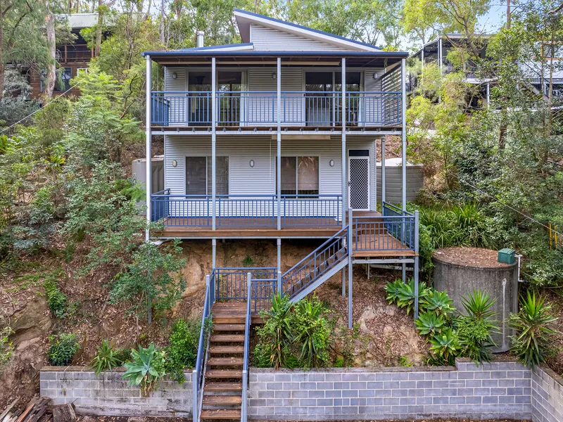 Modern & Private 2 Bedroom Home