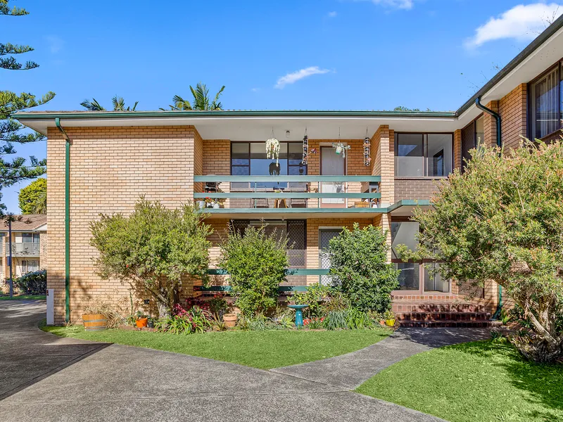 Carefree comfort just 250 metres to village