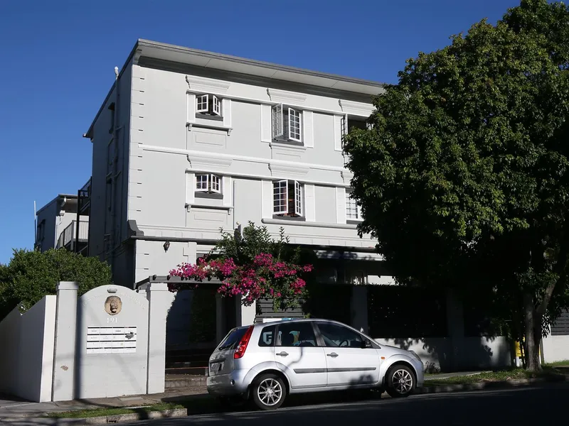 Stunning two bedroom in New Farm