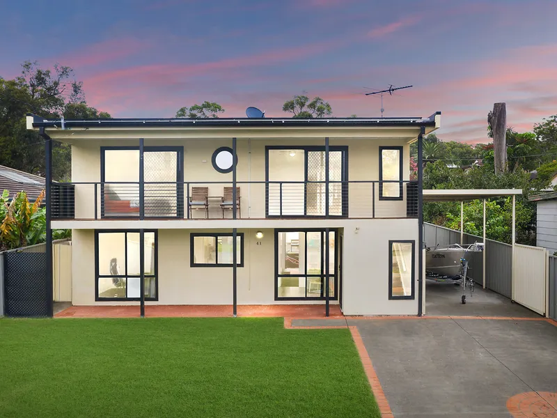 Immaculate family home in prized position