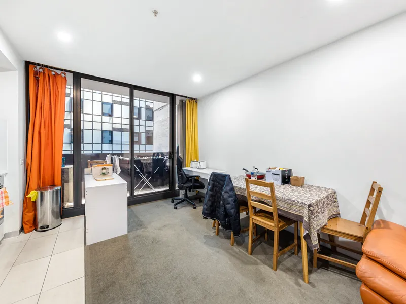 Experience the Best of Carlton Living: Rare 3-Bedroom Apartment with 2 Car Spaces and High Rental Return!